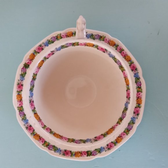 Vintage Crown Ducal Gainsborough England Teacup and Saucer Set, RN749657 - Picture 2 of 7